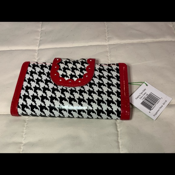 Vera Bradley Handbags - NWT Vera Bradley Keeping Tabs Frill Wallet